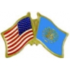 UNITED NATIONS FLAG AND USA CROSSED FLAG PIN FRIENDSHIP FLAG PINS