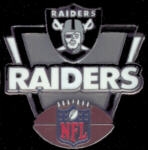 OAKLAND RAIDERS PIN FOOTBALL VICTORY PIN