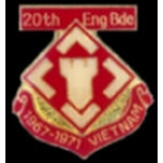 VIETNAM US ARMY 20TH ENGINEERS PIN YEARS IN COUNTRY PIN